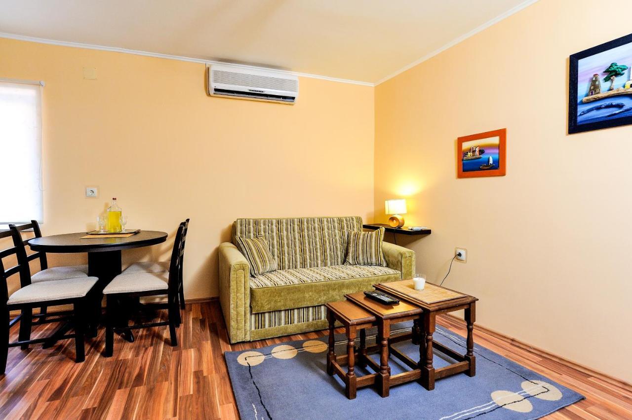 Apartments Kovacic_Grubisic Split Ruang foto