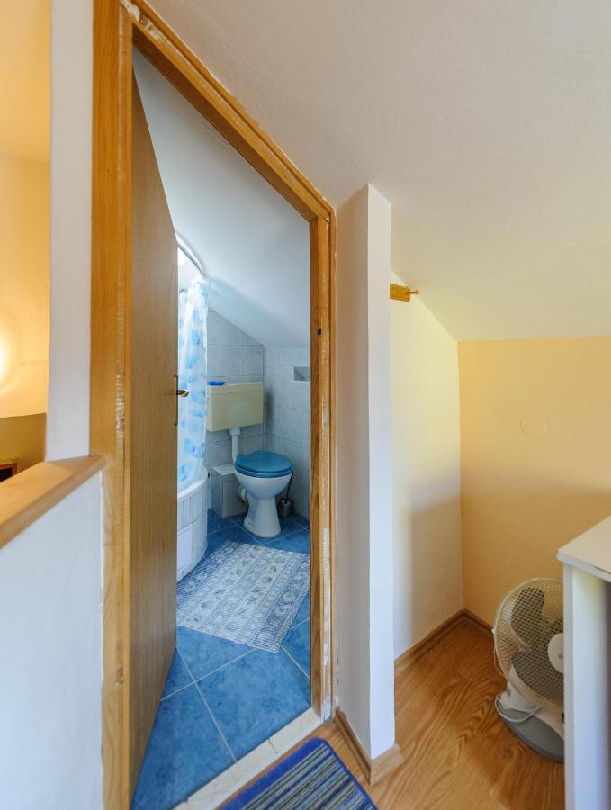 Apartments Kovacic_Grubisic Split Ruang foto